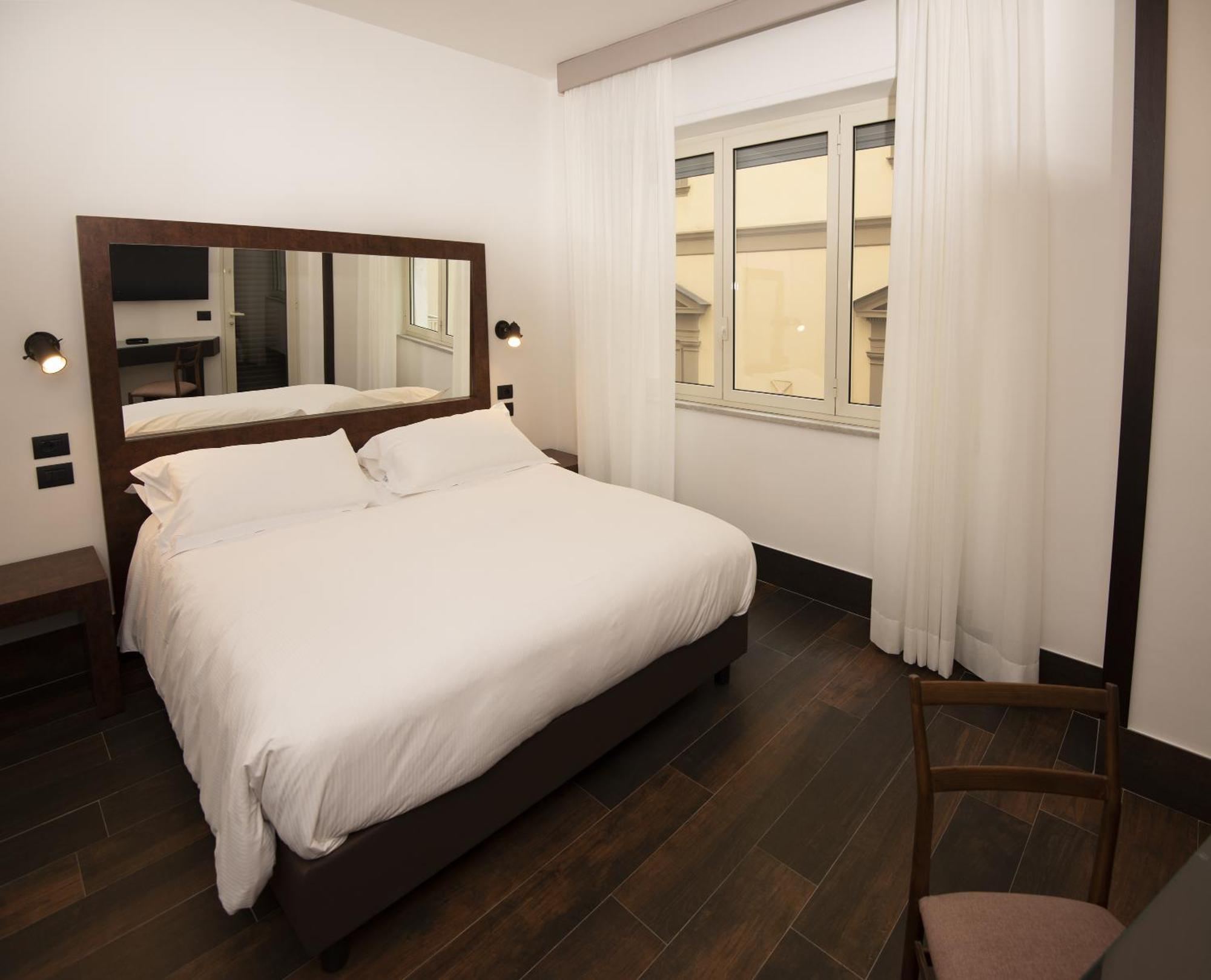 Domus Altana Hotel Naples Luaran gambar